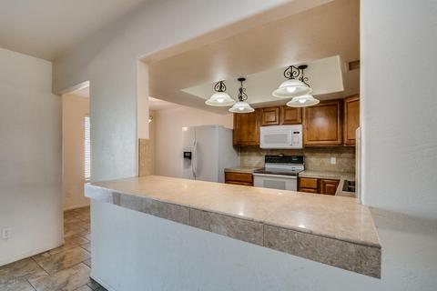 2946 E Laurel Ln, Phoenix, AZ 85028 photo 15