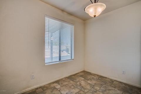 2946 E Laurel Ln, Phoenix, AZ 85028 photo 17