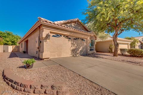 4112 E Silverwood Dr, Phoenix, AZ 85048