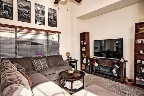 3850 E Branham Ln, Phoenix, AZ 85042 photo 3