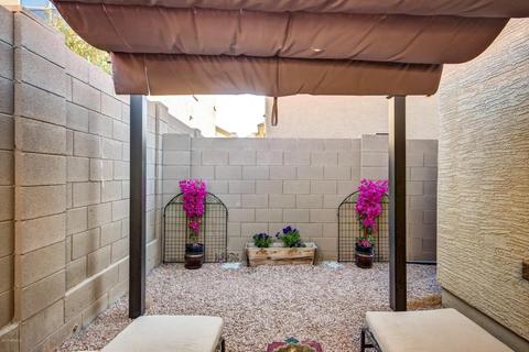 3850 E Branham Ln, Phoenix, AZ 85042 photo 18