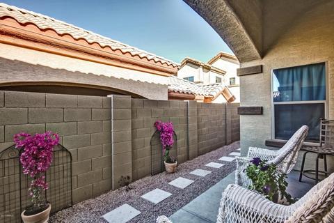 3850 E Branham Ln, Phoenix, AZ 85042 photo 17