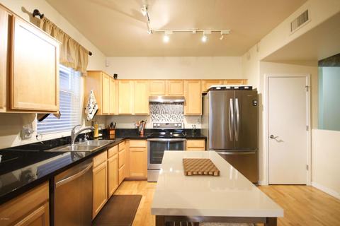 706 E Washington St #111, Phoenix, AZ 85034 photo 4