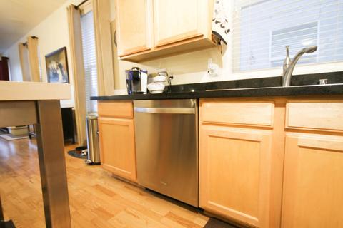 706 E Washington St #111, Phoenix, AZ 85034 photo 9