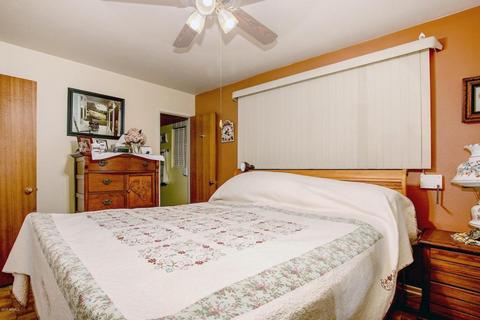 2310 W Echo Ln, Phoenix, AZ 85021 photo 8