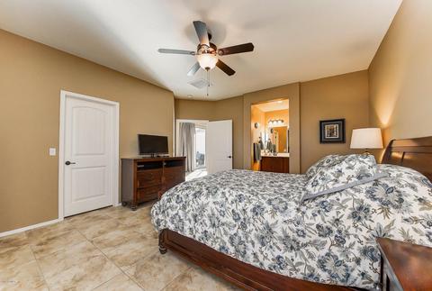 4622 E Maplewood St, Gilbert, AZ 85297 photo 12