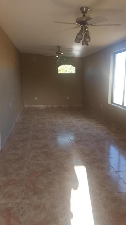 1027 N 60th Ave, Phoenix, AZ 85043 photo 9