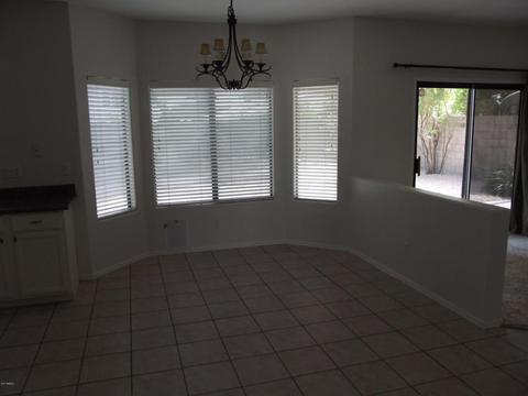 3919 E Taro Ln, Phoenix, AZ 85050 photo 6