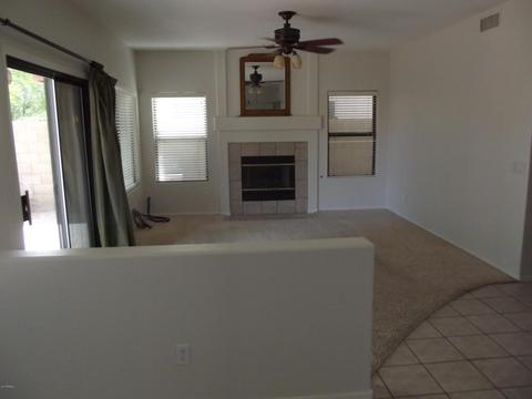 3919 E Taro Ln, Phoenix, AZ 85050 photo 8