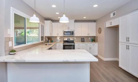 1013 E Magdalena Dr, Tempe, AZ 85283 photo 9