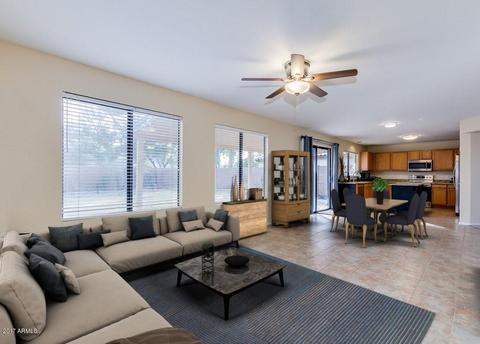 2015 E Daley Ln, Phoenix, AZ 85024 photo 8