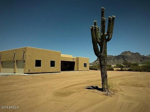 1672 E Superstition Blvd, Apache Junction, AZ 85119 photo 2