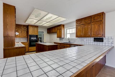 10647 E Fenimore Rd, Mesa, AZ 85207 photo 46