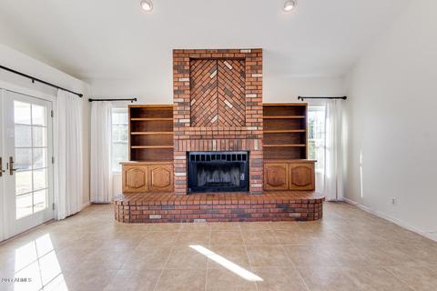 10647 E Fenimore Rd, Mesa, AZ 85207 photo 3