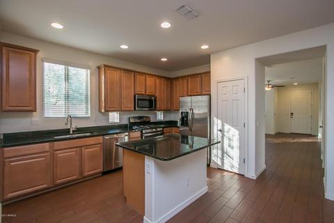 2949 E Glenhaven Dr, Phoenix, AZ 85048 photo 4