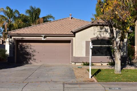 1714 E Milky Way, Gilbert, AZ 85295 photo 1