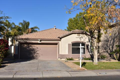 1714 E Milky Way, Gilbert, AZ 85295 photo 4