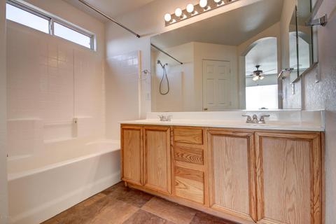 3745 E Sandy Way, Gilbert, AZ 85297 photo 24