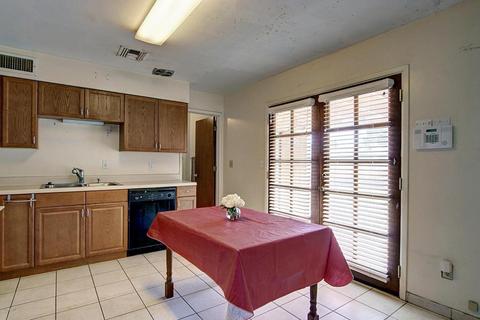 855 E Dolphin Ave, Mesa, AZ 85204 photo 7