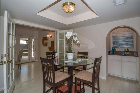 636 E Canterbury Ln, Phoenix, AZ 85022 photo 4