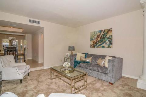 636 E Canterbury Ln, Phoenix, AZ 85022 photo 8