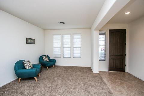 723 E Kingbird Dr, Gilbert, AZ 85297 photo 3
