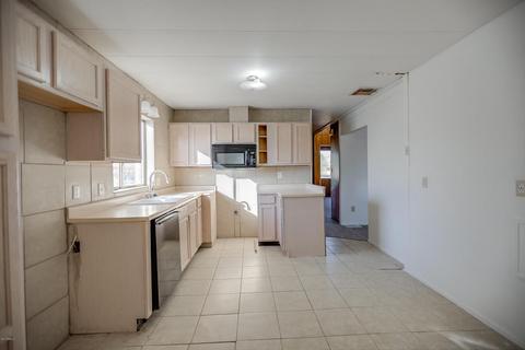 8229 E 4th Ave, Mesa, AZ 85208 photo 2