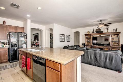 3064 E Palmdale Ln, Gilbert, AZ 85298 photo 8