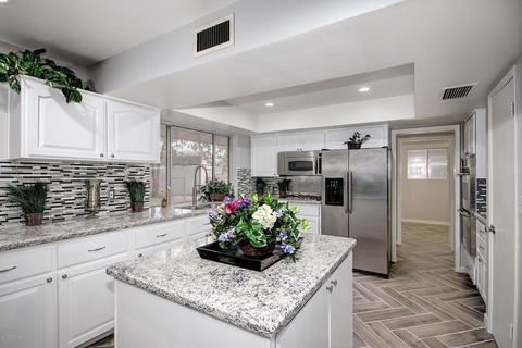 1751 E Indigo St, Mesa, AZ 85203 photo 3
