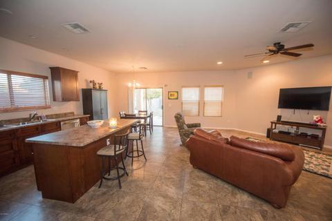 415 E Milada Dr, Phoenix, AZ 85042 photo 9