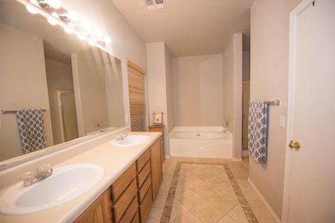 415 E Milada Dr, Phoenix, AZ 85042 photo 12