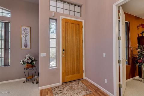 106 E Frances Ln, Gilbert, AZ 85295 photo 4
