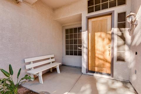 106 E Frances Ln, Gilbert, AZ 85295 photo 3