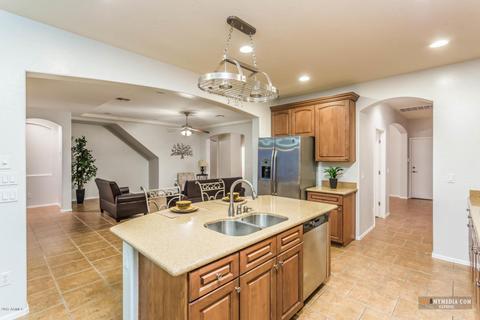 1809 E Indigo St, Gilbert, AZ 85298 photo 3