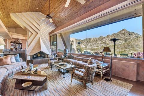 2564 E Ocotillo Rd, Phoenix, AZ 85016 photo 2