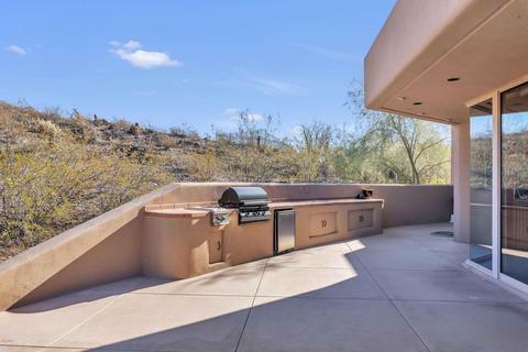 2564 E Ocotillo Rd, Phoenix, AZ 85016 photo 22