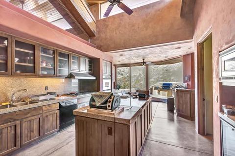 2564 E Ocotillo Rd, Phoenix, AZ 85016 photo 13