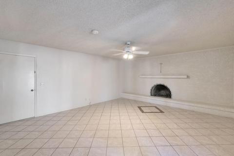 2226 Encanto St, Mesa, AZ 85213 photo 4