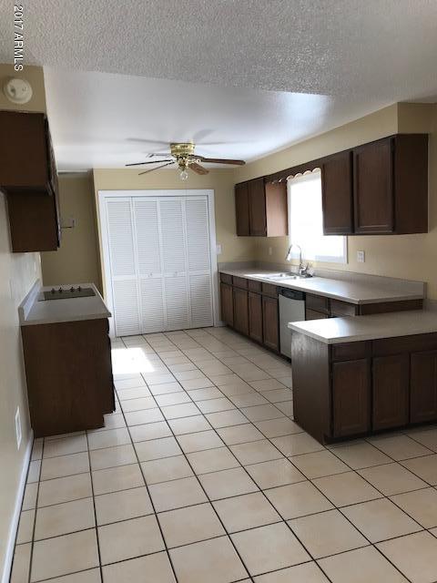 1029 E Linda Ave, Apache Junction, AZ 85119 photo 3