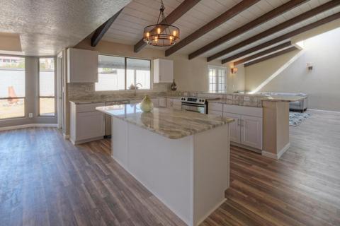 910 E Beck Ln, Phoenix, AZ 85022 photo 1