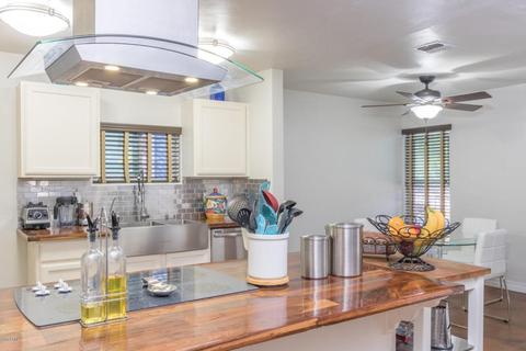 5649 S 9th St, Phoenix, AZ 85040 photo 2