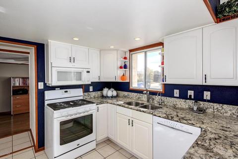 3732 E Shaw Butte Dr, Phoenix, AZ 85028 photo 12