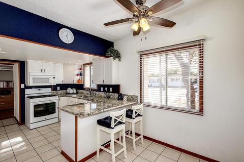 3732 E Shaw Butte Dr, Phoenix, AZ 85028 photo 9