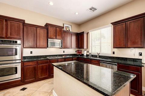 4328 S Summit St, Gilbert, AZ 85297 photo 8