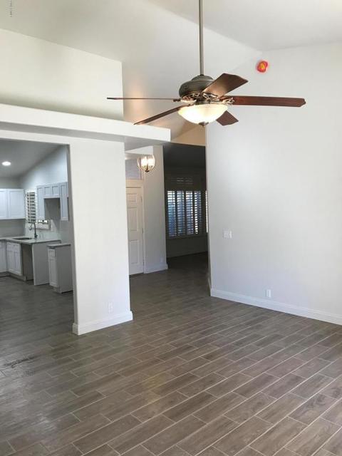 937 E Harwell Rd, Phoenix, AZ 85042 photo 5