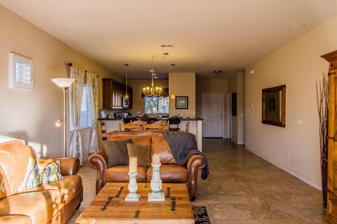 8214 S 4th Ln, Phoenix, AZ 85041 photo 9