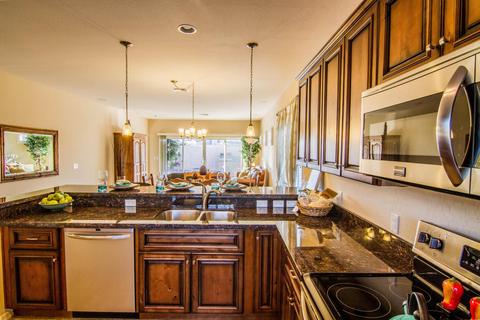 8214 S 4th Ln, Phoenix, AZ 85041 photo 3