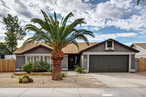 4037 E Topeka Dr, Phoenix, AZ 85050 photo 2
