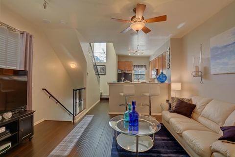 165 W Laurel Ct, Gilbert, AZ 85233 photo 4