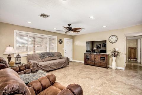 15330 E Orchid Ln, Gilbert, AZ 85296 photo 3